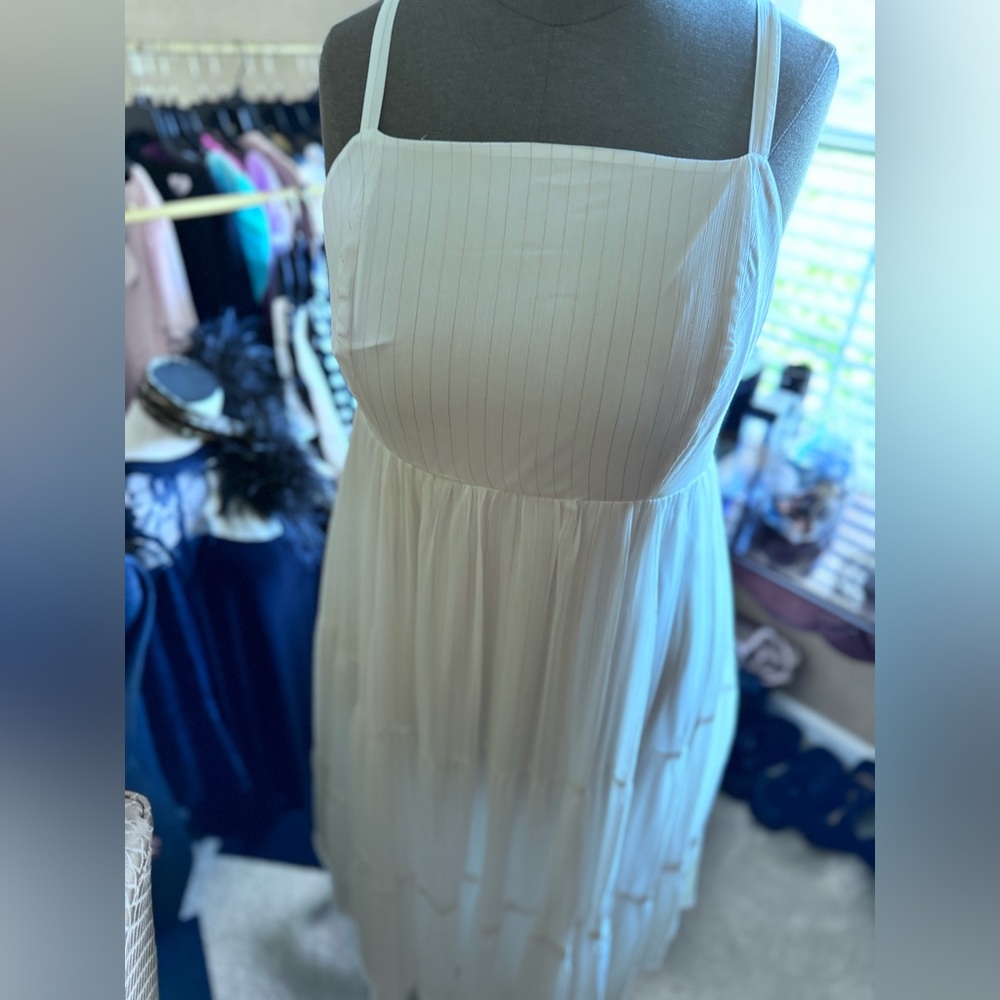 White Dress 🤍